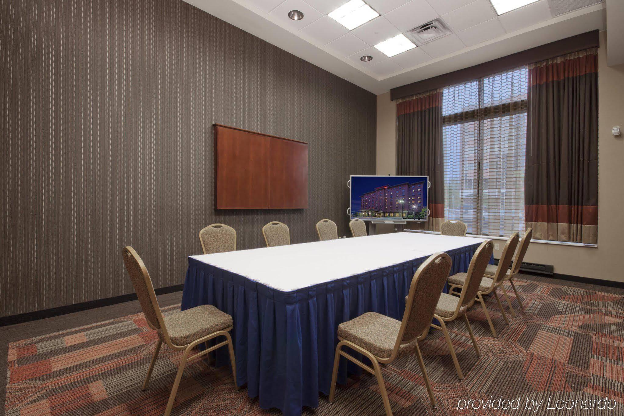 Hampton Inn & Suites Pittsburgh Downtown Екстер'єр фото