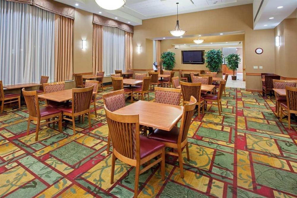 Hampton Inn & Suites Pittsburgh Downtown Екстер'єр фото