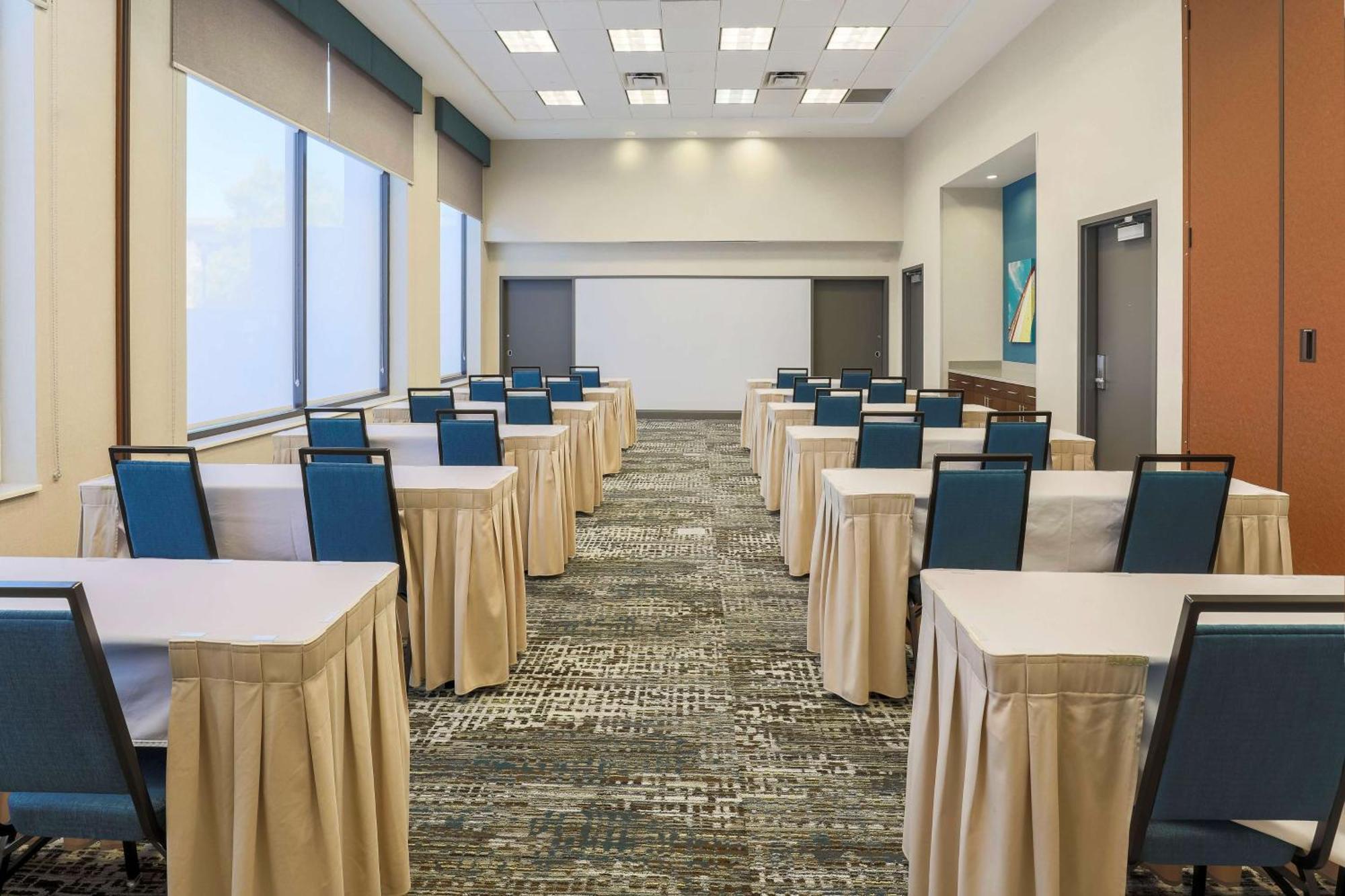 Hampton Inn & Suites Pittsburgh Downtown Екстер'єр фото