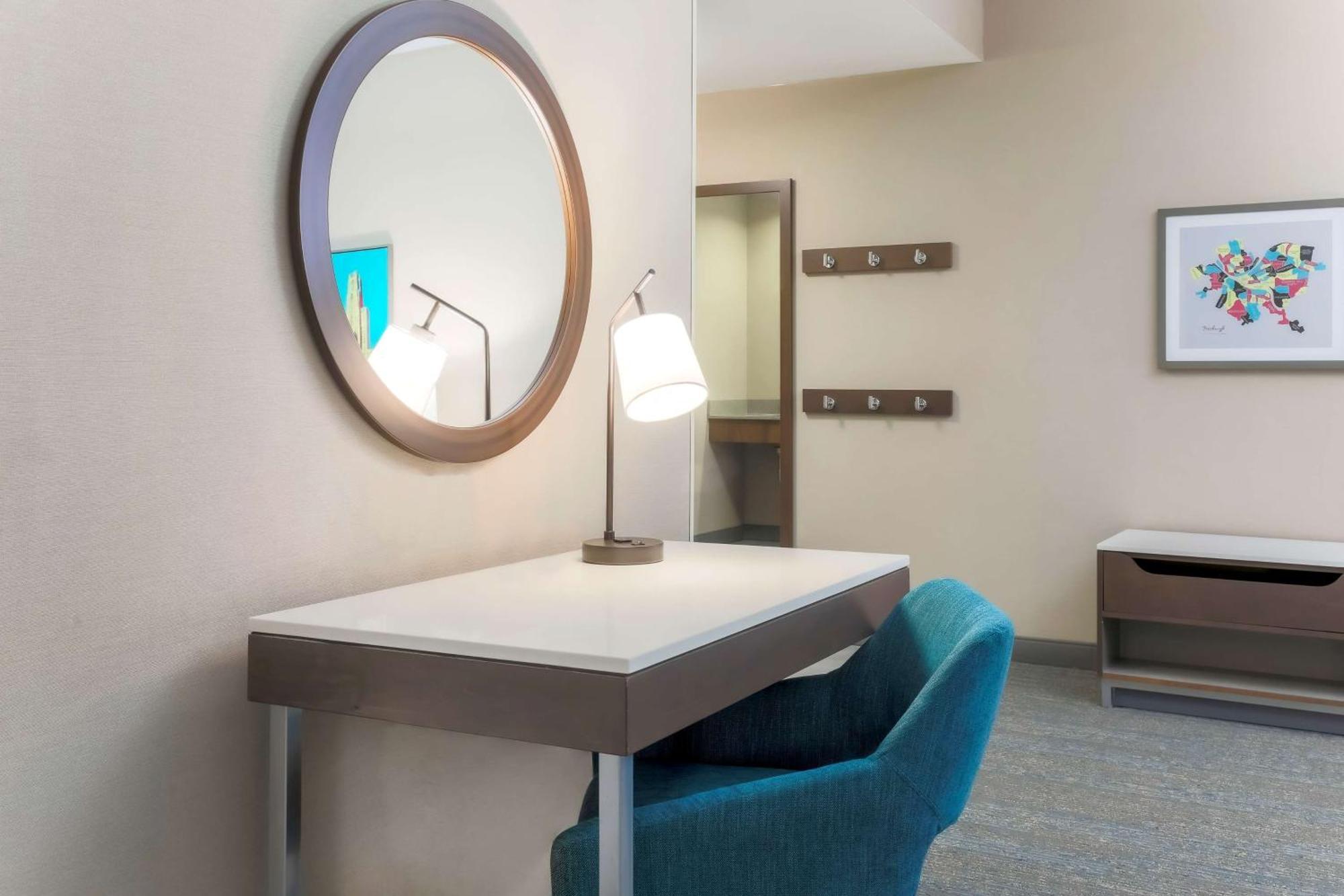 Hampton Inn & Suites Pittsburgh Downtown Екстер'єр фото