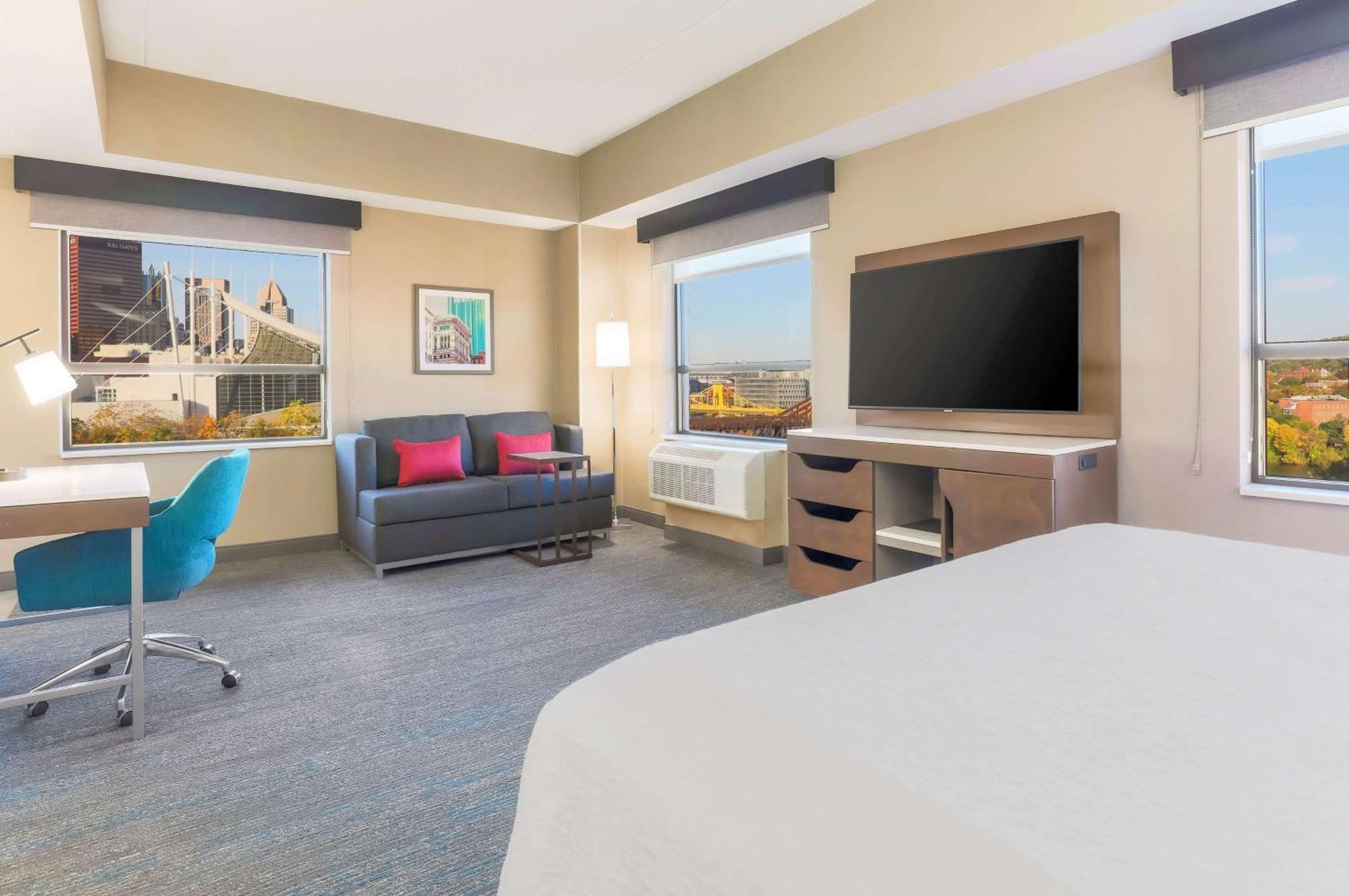 Hampton Inn & Suites Pittsburgh Downtown Екстер'єр фото